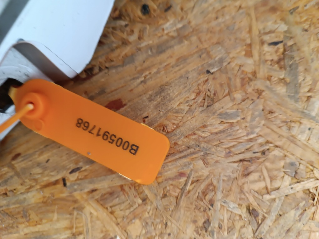 фото №12, Решётка решётка радиатора решётка радиатора бампера перед mb944763 mitsubishi carisma 95-