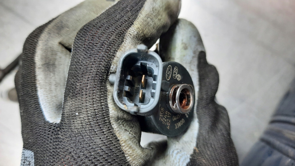 фото №7, Форсунки комплект 33800-27010 0445110064 kia carens ii 04r 2.0 crdi