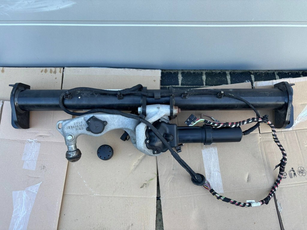 фото №1, Mercedes gle w167 hak буксирувальний