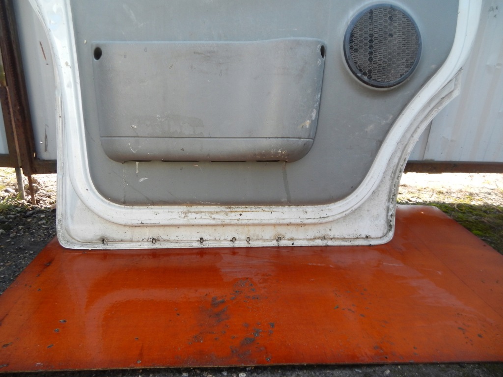 фото №10, Дверь левая перед trafic vivaro primastar 01-