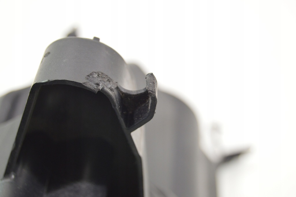 фото №6, Корпус коробка предохранителей mercedes w213 e-klasa 2135400024