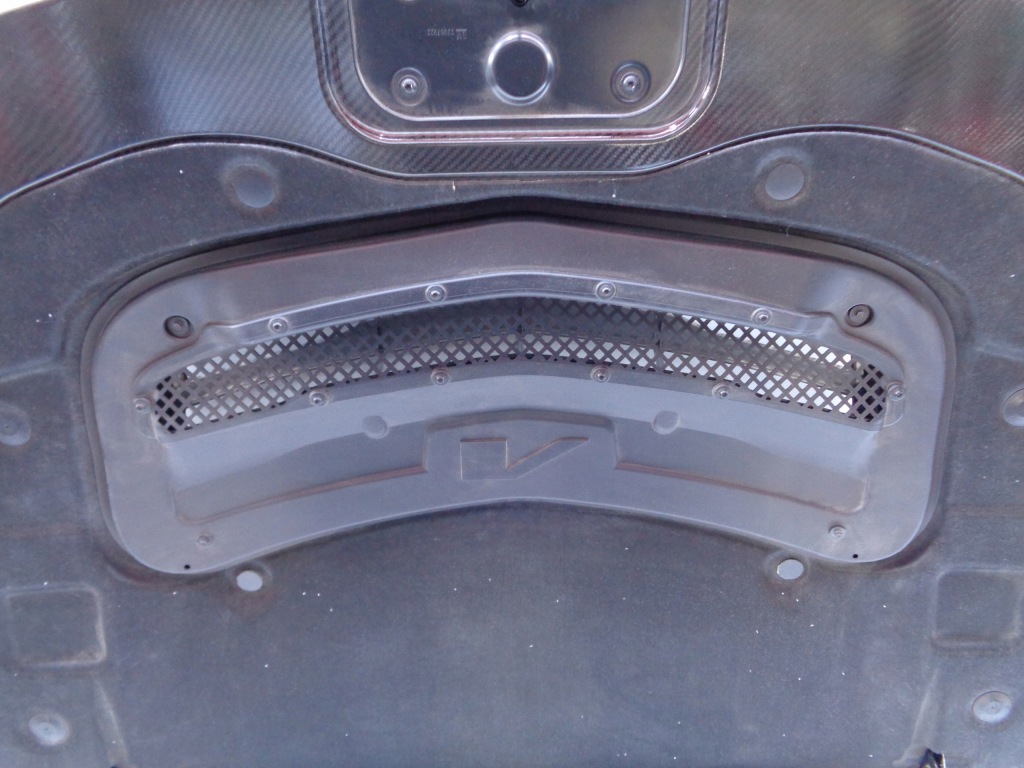 Капот впуск cadillac cts-v 15- карбон оригинальная Недорого