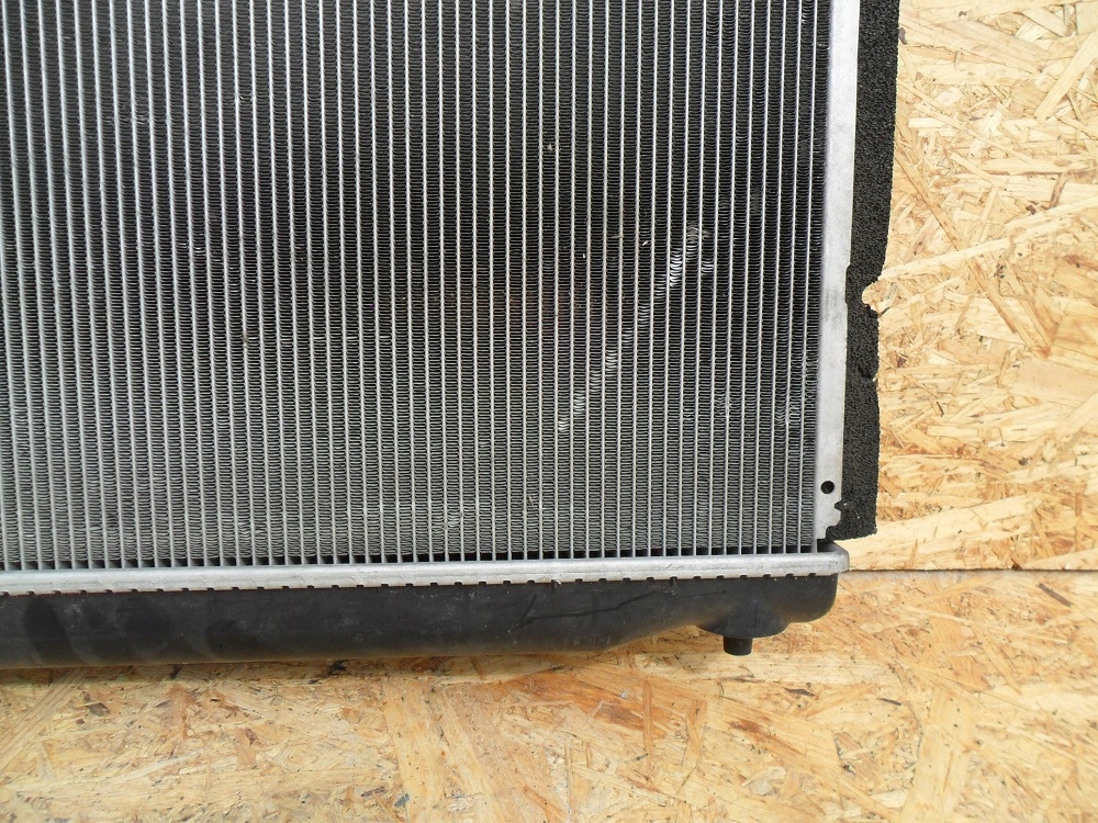 Honda crv rd 2005- радіатор води Оригінал