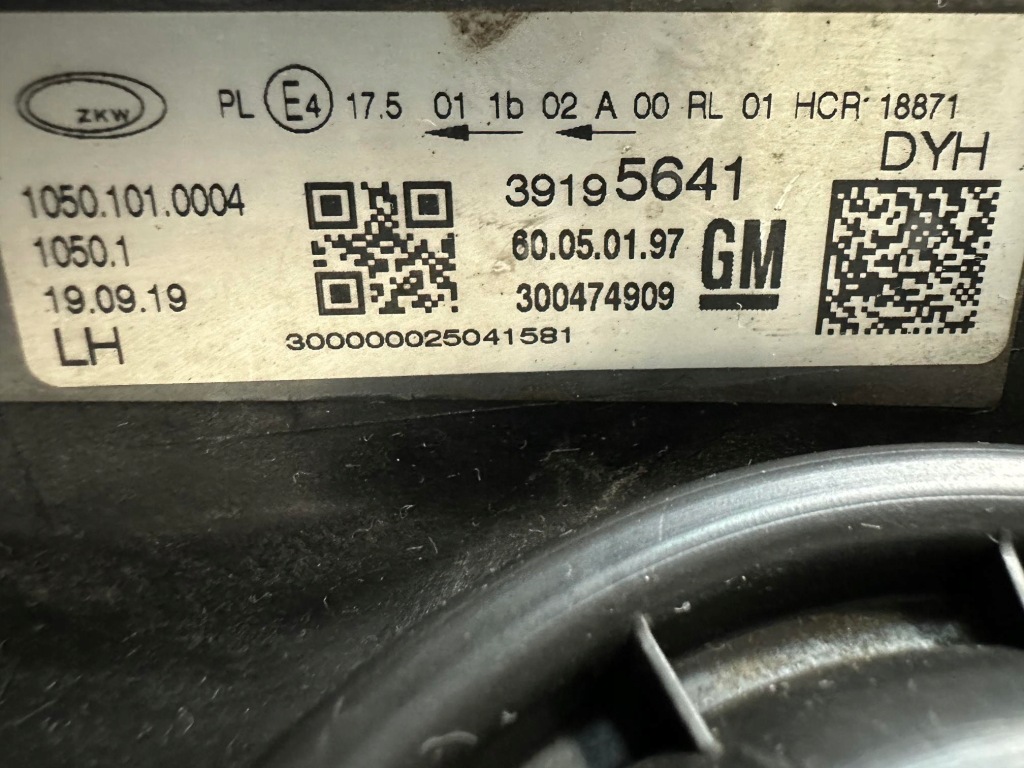 Фара перед передня ліва opel insignia b 2 2 звичайна + led 39195641 європа Київ