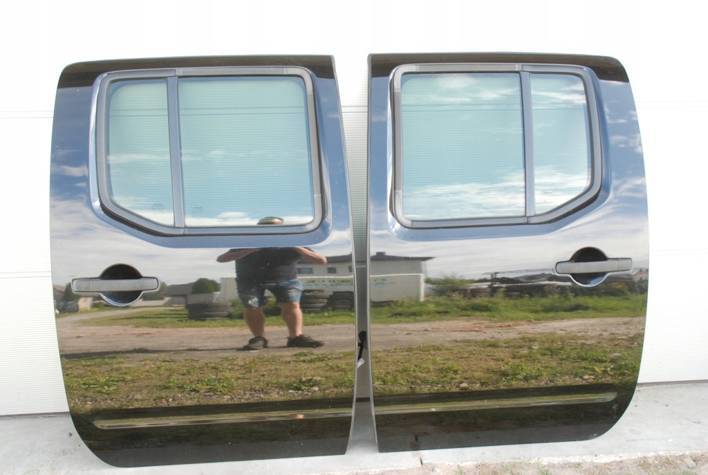 фото №1, Двері l / p задня gn0 nissan navara d40 08r