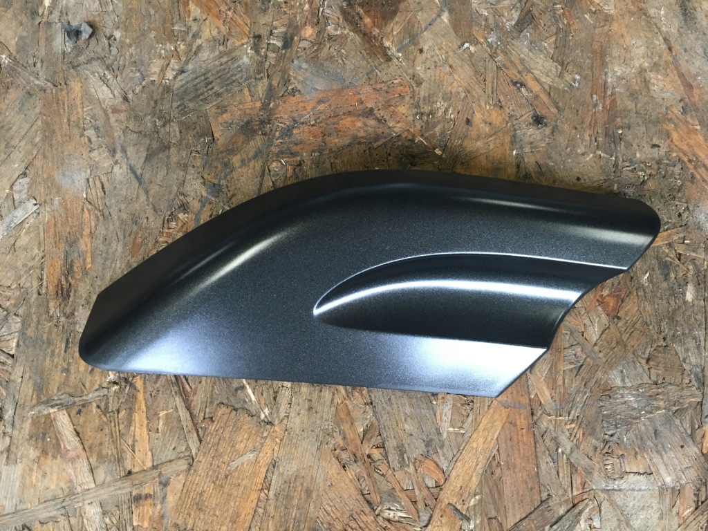 Купити Hyundai tucson 04- заглушка рейлінг правий задні