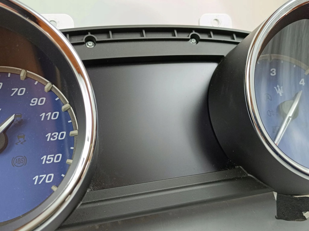 2018 maserati quattroporte панель 503018931003 Цена