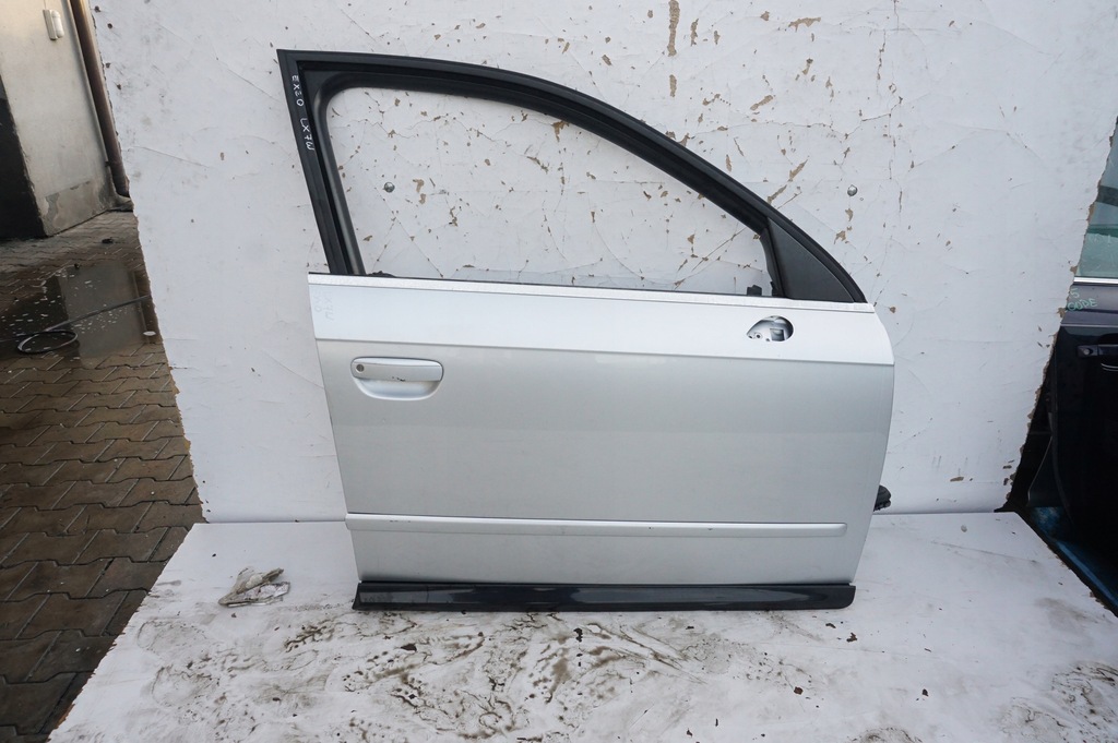 фото №1, Дверь правый перед seat exeo lx7w