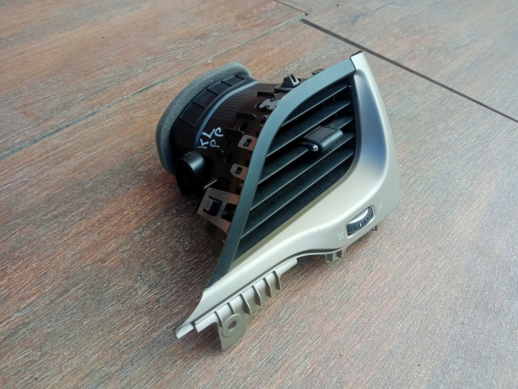 фото №8, Jeep cherokee v kl 13-18r решётка обдув правая