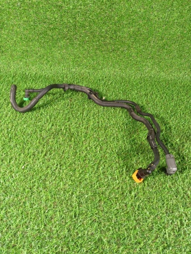 фото №1, Шланг топливный mazda 6 gj r2015