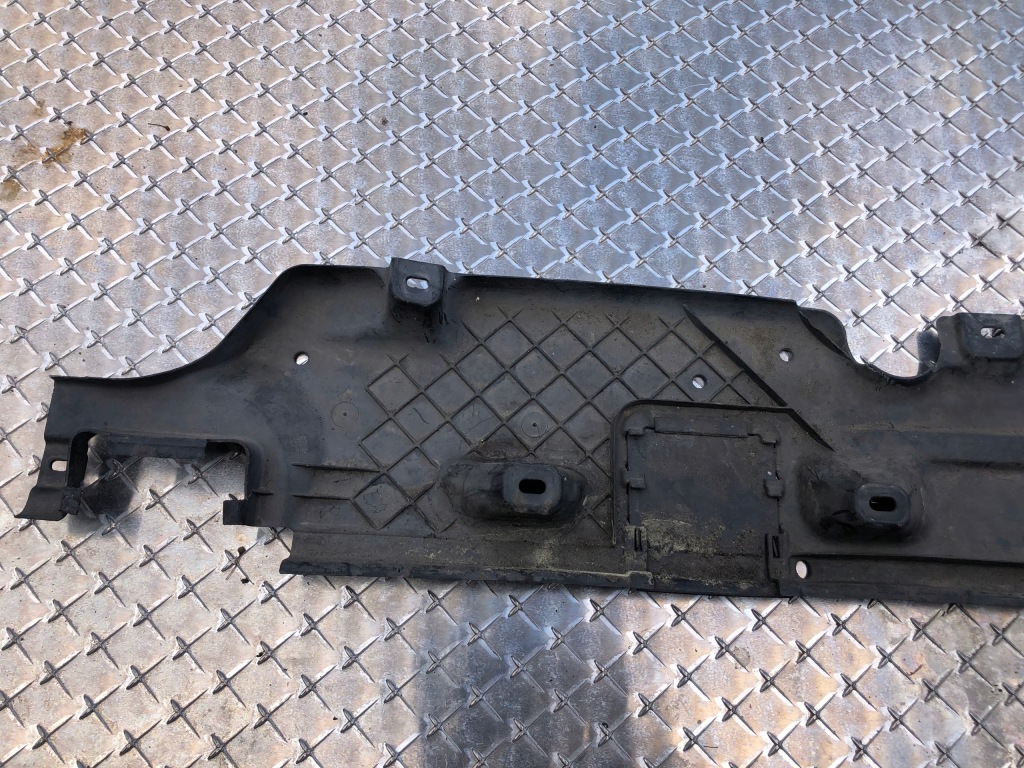 фото №9, Захист підвіска права audi q7 7l8825212d