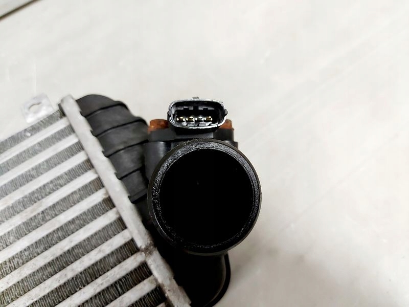 фото №8, Hyundai i40 1.7 crdi радиатор воздуха интеркулер 39300-84400