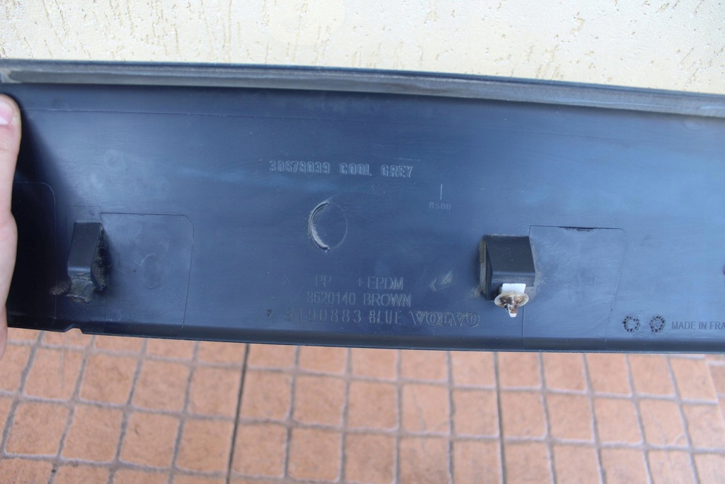 фото №7, Молдинг дверь левый перед volvo xc70 i 30678039 8620140