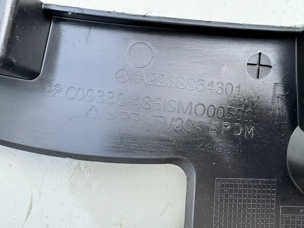 фото №8, Mercedes s klasa w223 20r- напрямна підсилювач бампера правий задня a2238854301