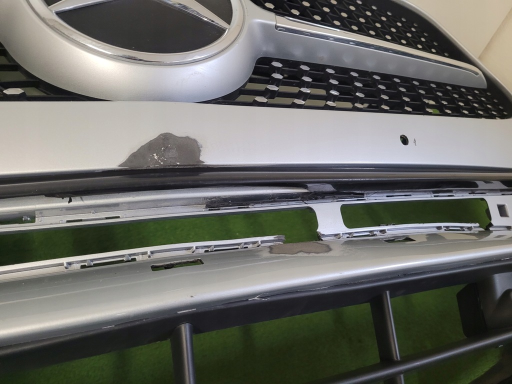 фото №12, Mercedes gla h247 a247 w247 247 amg бампер перед передний решётка радиатора решётка радиатора плита