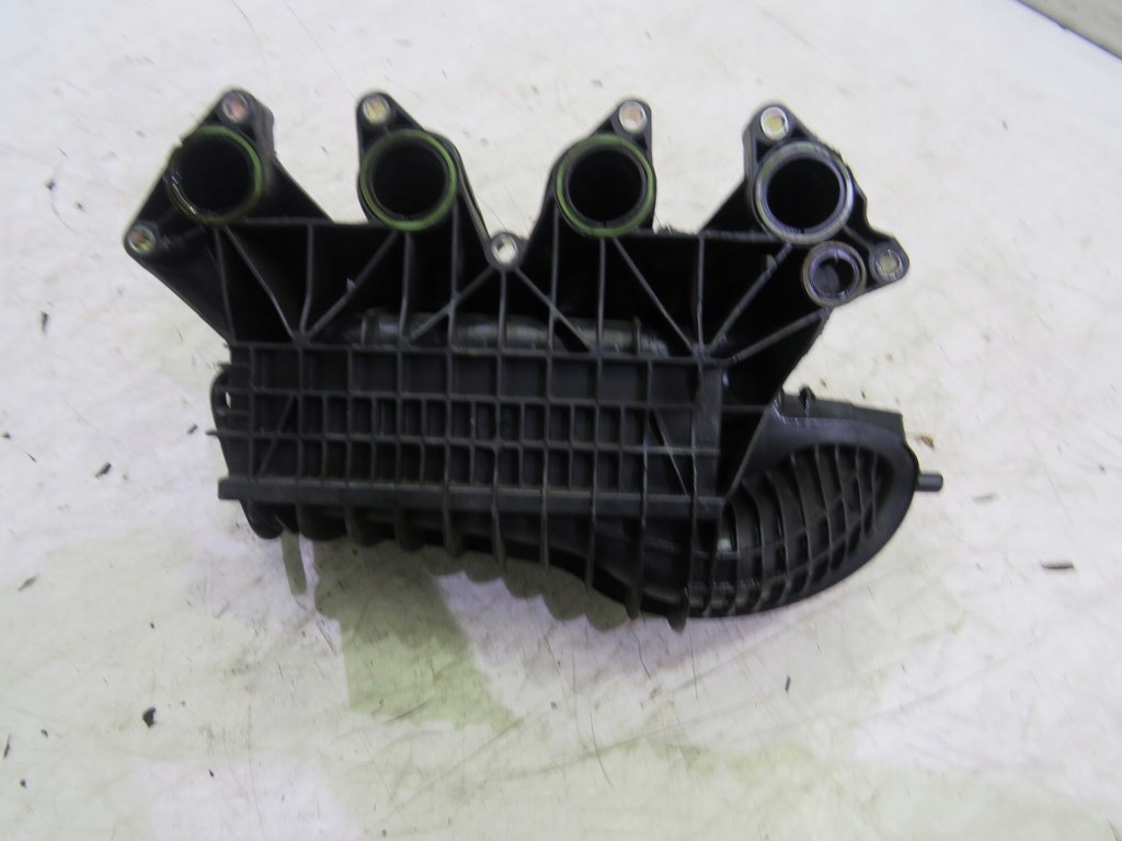 фото №5, Коллектор всасывающий skoda rapid 1.2 tsi 03f145749b