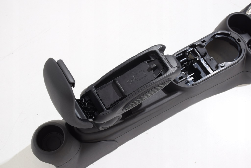 фото №10, Mini f56 lci f56 bev тунель середній підлокітник чорний зарядний пристрій телефону