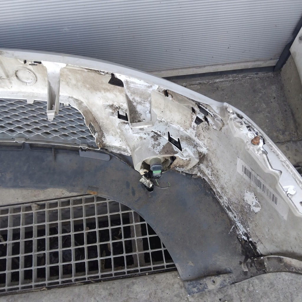 Ford mondeo mk3 рестайлінг  бампер передній перед протитуманні фари 60 Зі Шроту