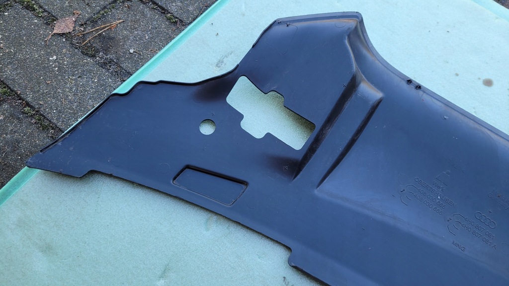 фото №14, Audi a8 d4 захист накладка верхній поперечина передній 4h0807081