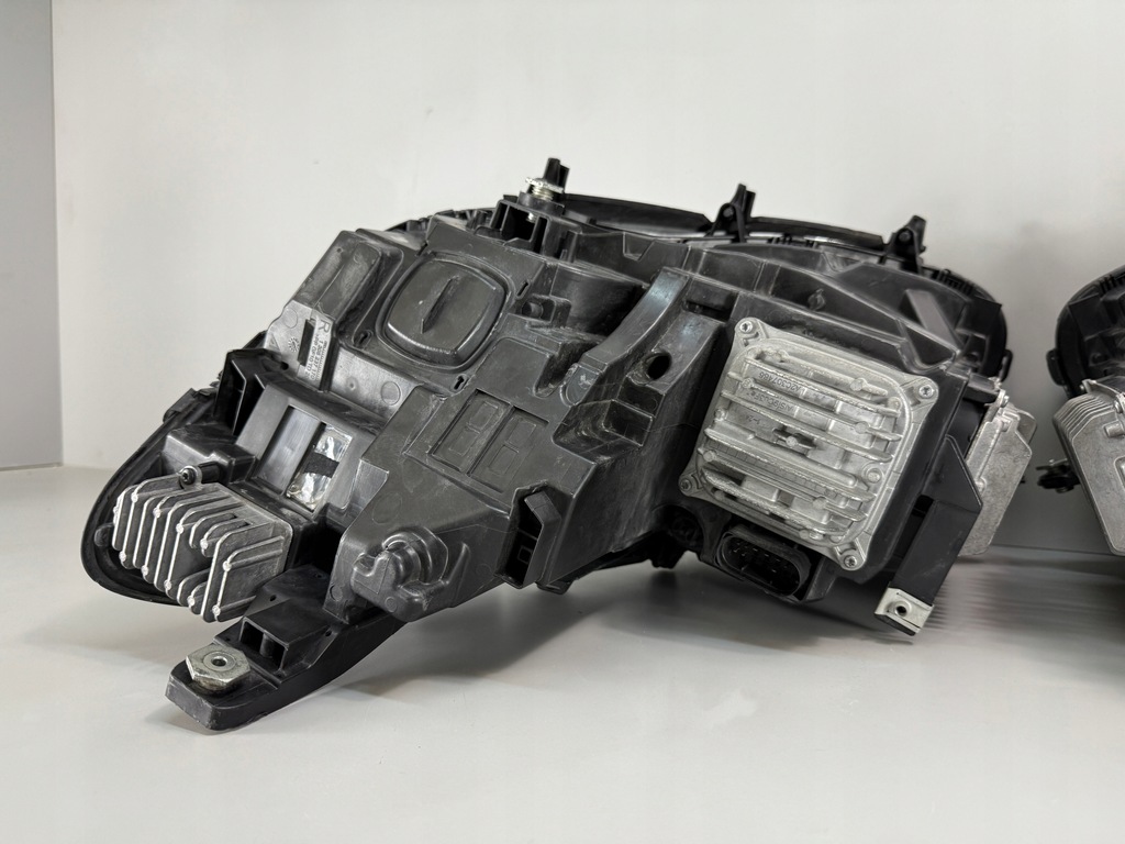 фото №10, Mercedes s klasa w217 217 лампы передние левая правая full led полный eu