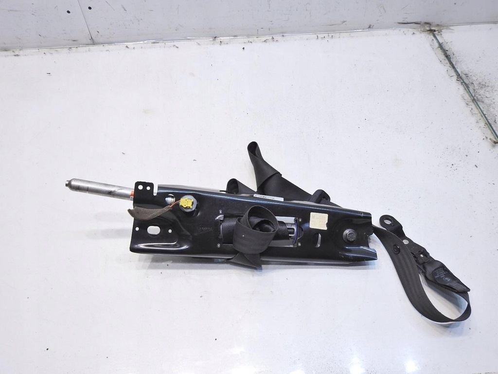 фото №8, Pas безопасности натяжитель правый перед v70 iii