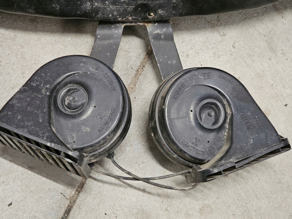 фото №12, Dodge ram v 19- верхний усилитель поперечина передний замок капот клаксон usa