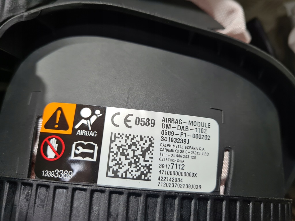 фото №5, Панель приладів панель приладів консоль подушка безпеки ремені натягувачі opel astra k lift hb