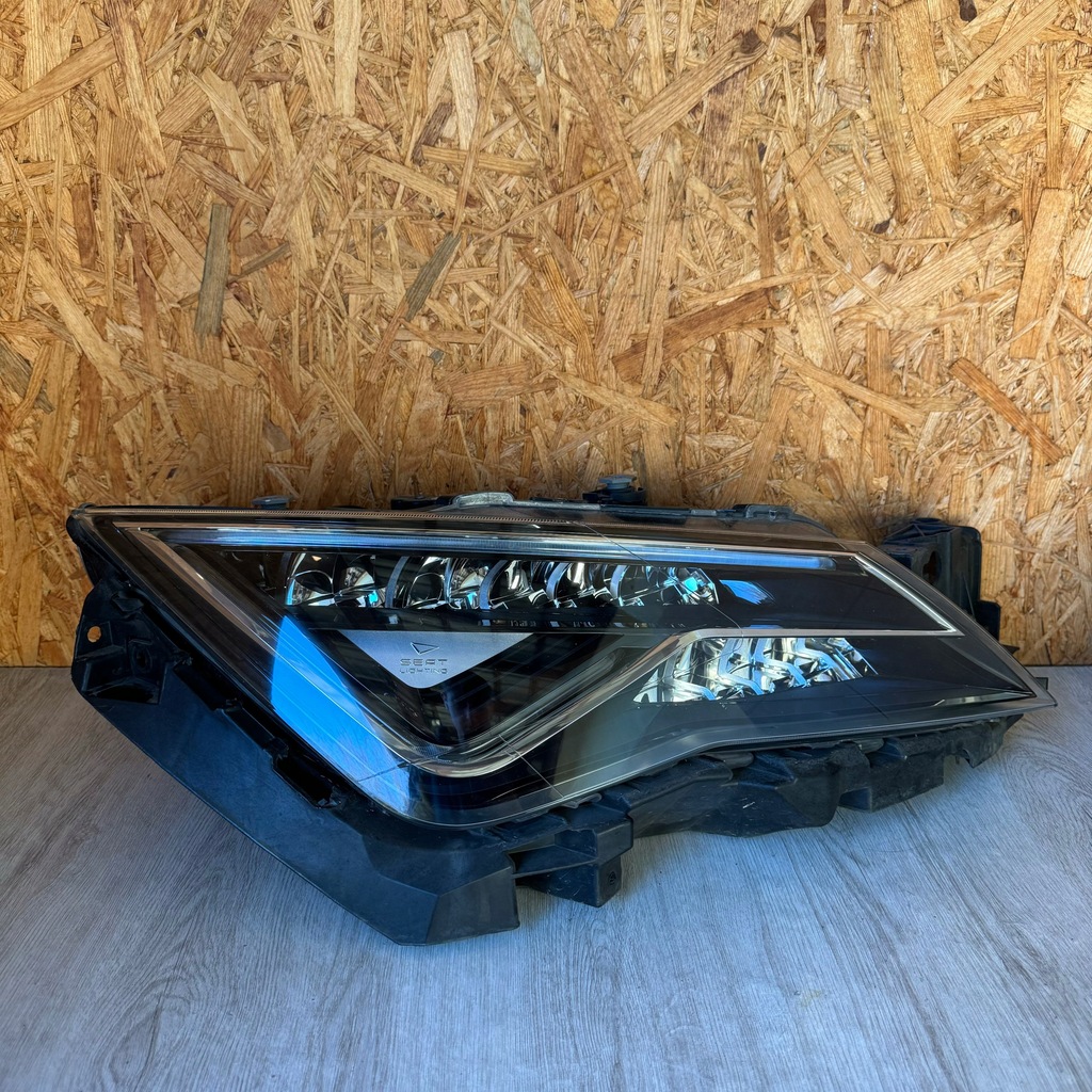 фото №8, Лампа лампи комплект ліва права seat leon iii lift