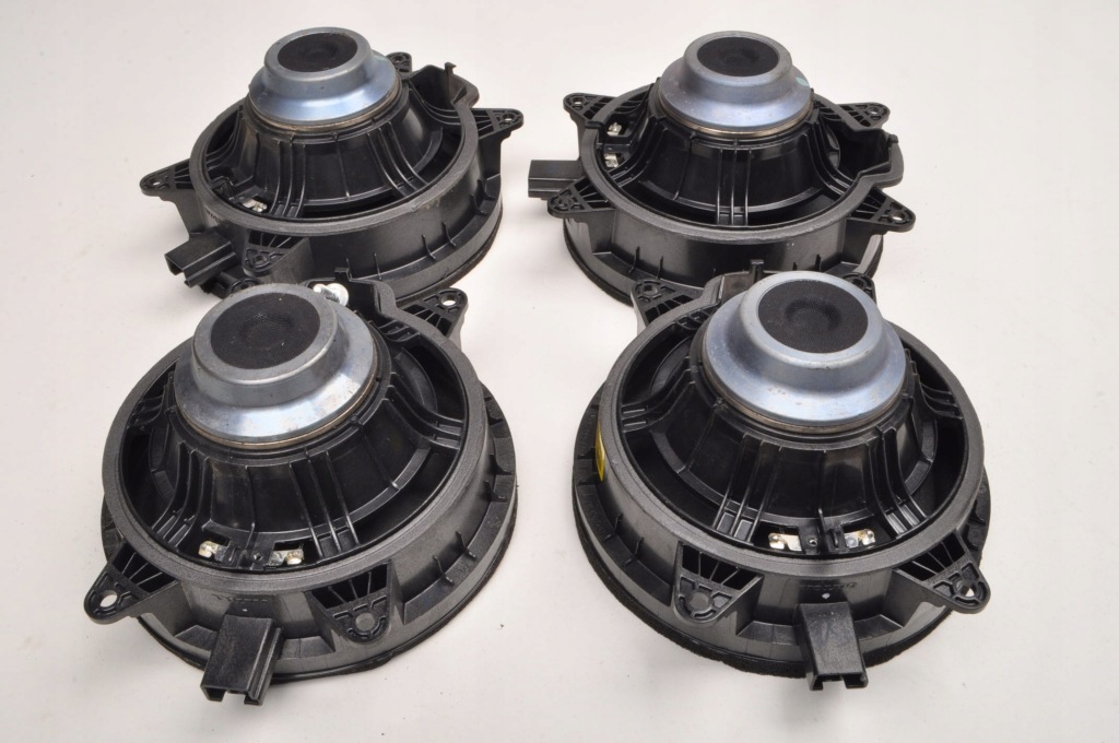 Volvo xc90 ii динамики аудиосистема bowers wilkins комплект Киев