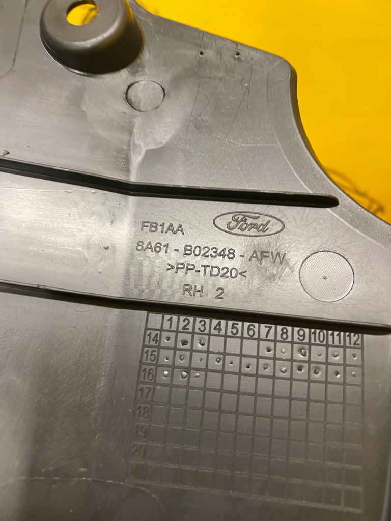 фото №4, Правая защита молдинг порог стойка ford fiesta mk7