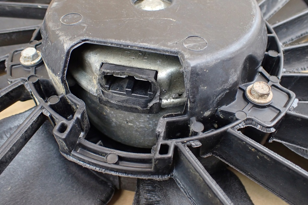 фото №7, Вентилятор радіатора 214819914r duster dacia 1.5dci renault