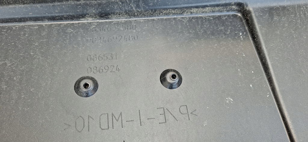 фото №12, Citroen c4 iii бампер перед передній 9834692580