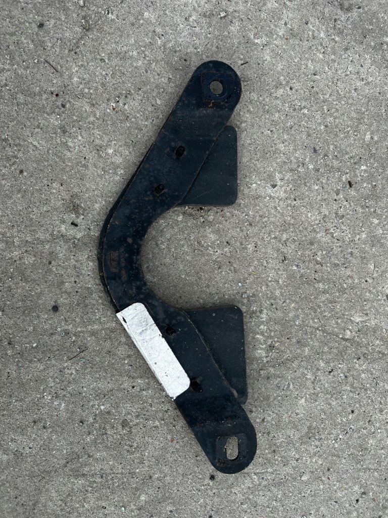 фото №1, Кронштейн кронштейн лист ford escape mk4 1.5 eb 4wd 4x4