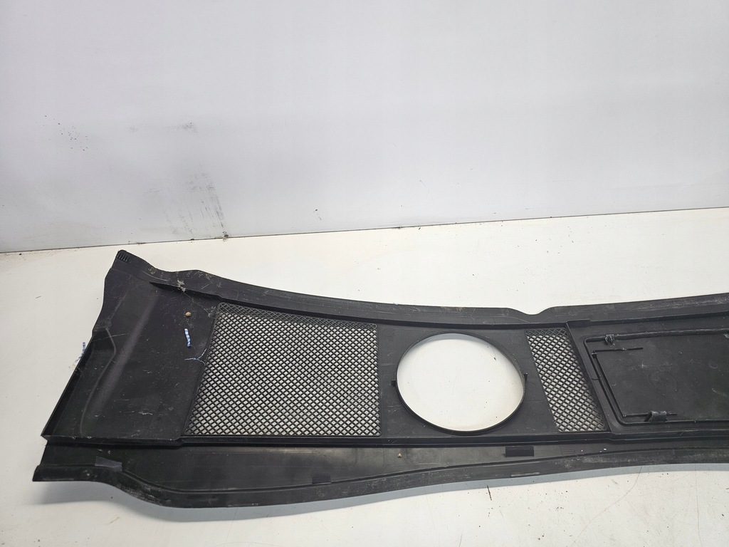 фото №6, Жабо пластиковый audi a6 c5 4b1819417b