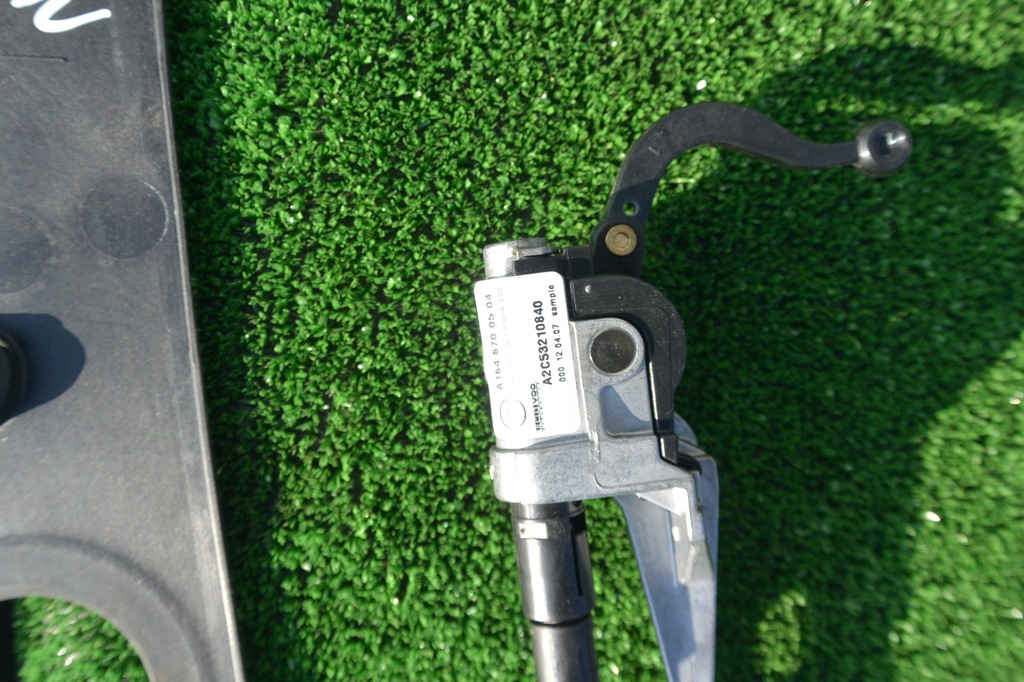 фото №13, Стекло кузовная механизм 2007 mercedes gl x164