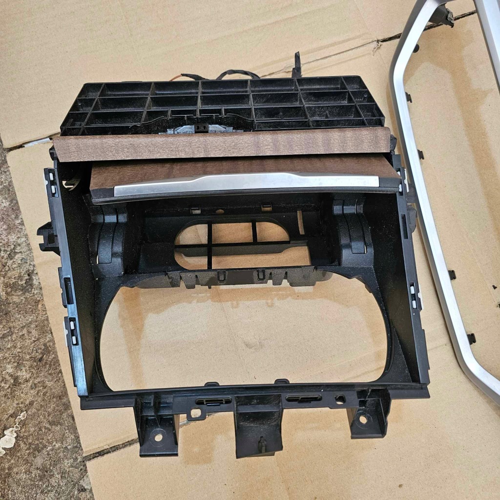 Bmw 3 g20 g21 молдинг декоративная dekor панели панель средний воздуховод бардачок с Разборки