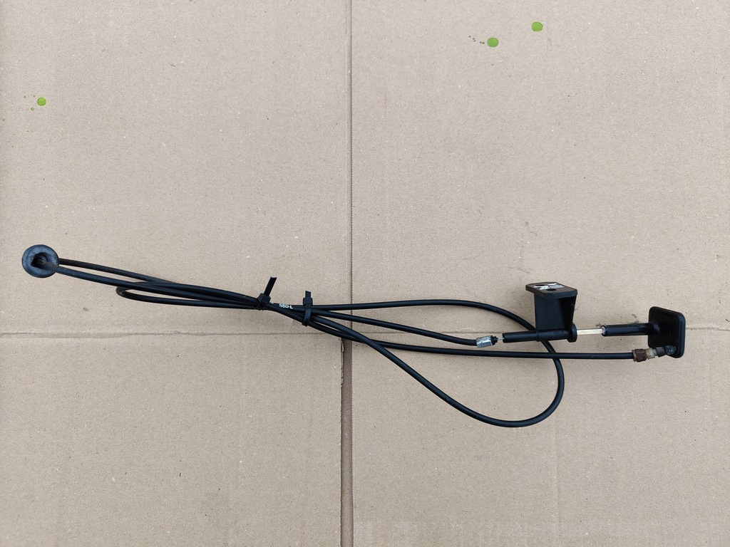 фото №1, Трос ручка відкривання капот honda civic vii 04-06 rok hb europa
