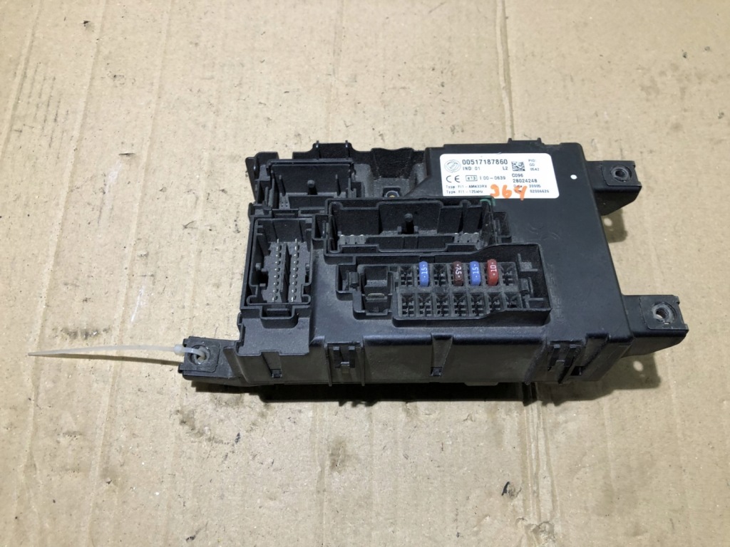 фото №1, Коробка модуль bsi fiat grande punto 00517187860