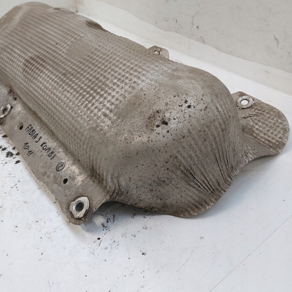 фото №5, Skoda fabia 3 iii kombi захист теплова 6q0825701b