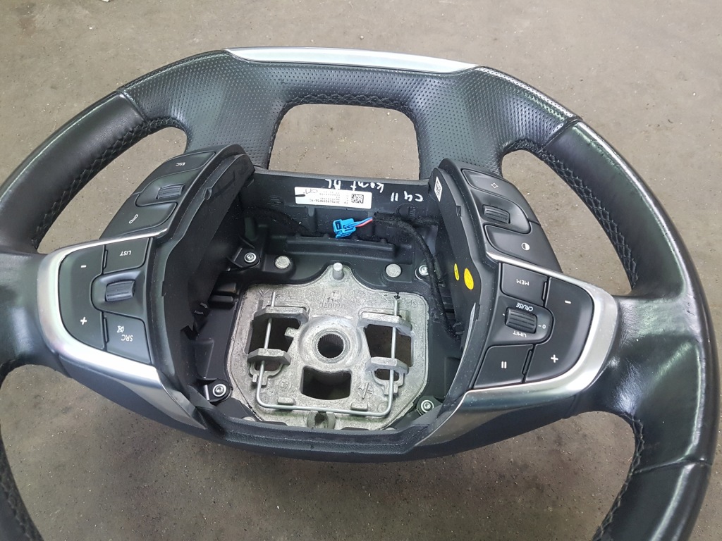 Citroen c4 2 b7 руль кожа 96754515zd Киев