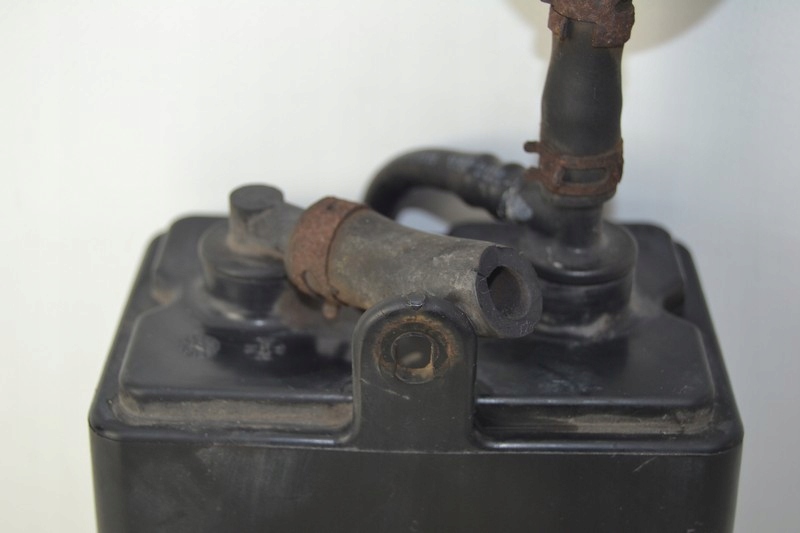 фото №4, Бак уголь активированного jaguar xjr xj308 4.0 v8 363 km 97-03