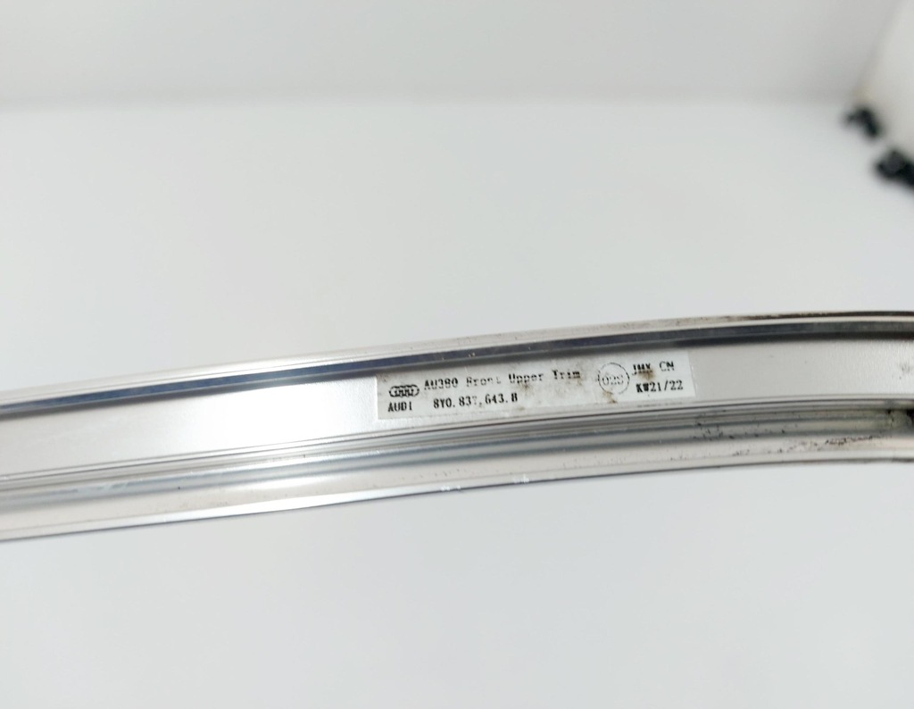 фото №8, Audi a3 8y 22r. молдинг рамка дверь левый перед хром 8y0837643b