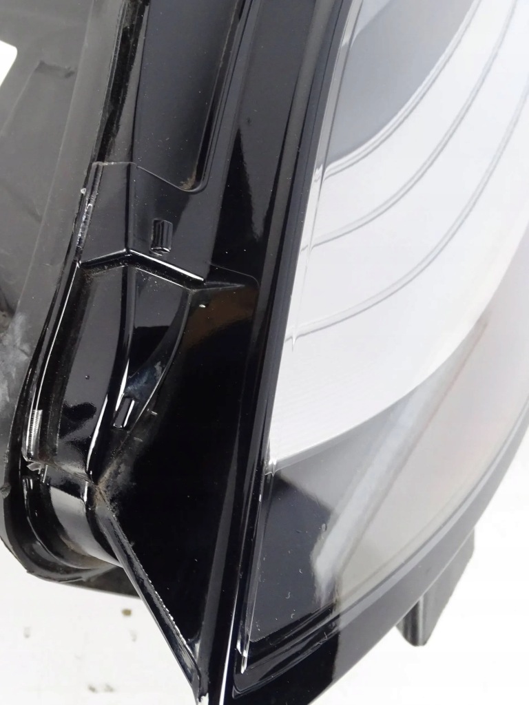 Фара перед передняя левая tesla 3 full led Киев