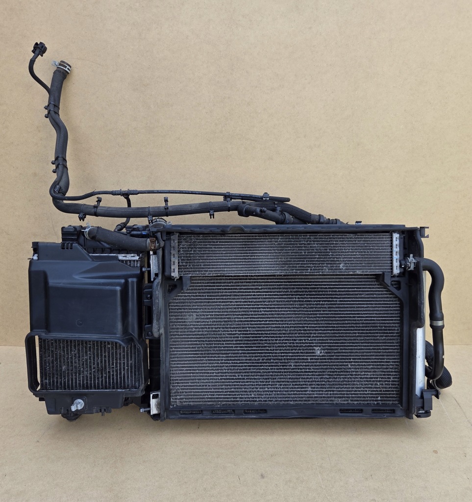 фото №10, Комплект радіатор renault clio v captur ii 1.5 blue dci 214109135r 19-