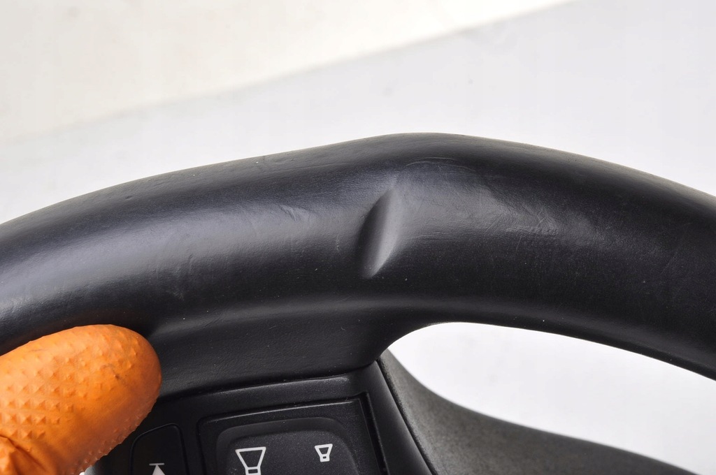 фото №8, Volvo v40 ii s60 ii v60 воздуховод кожаный