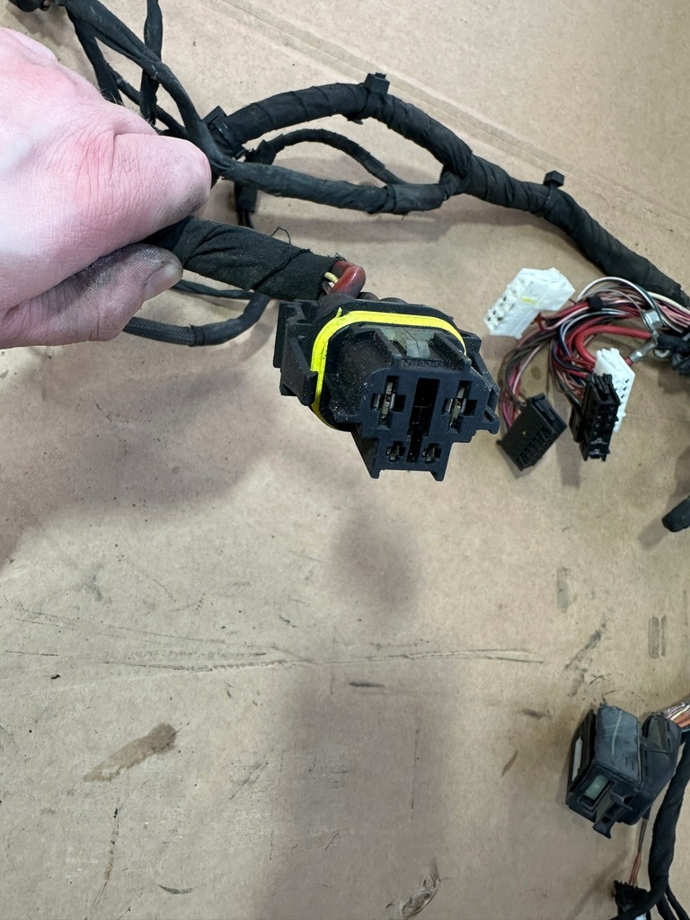 фото №8, Жгут отсек двигателя, перед, передняя, mercedes ml w164 6.3 amg europa