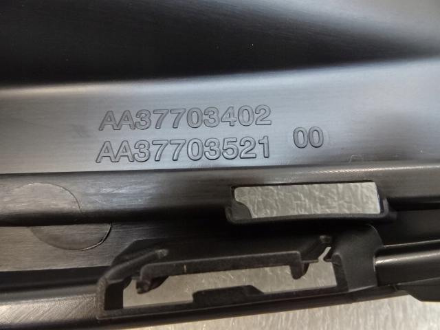 Citroen c4 picasso ii lift решітка рамка протитуманної фари ліва права комплект в Україні