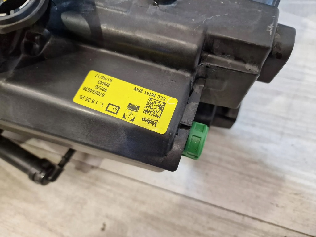 фото №6, Maserati levante 670034638 лампа права bi ксенон поворотний 16-