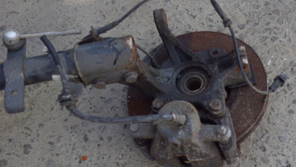 фото №8, Поворотный кулак амортизатор правый перед renault captur i 1.5dci