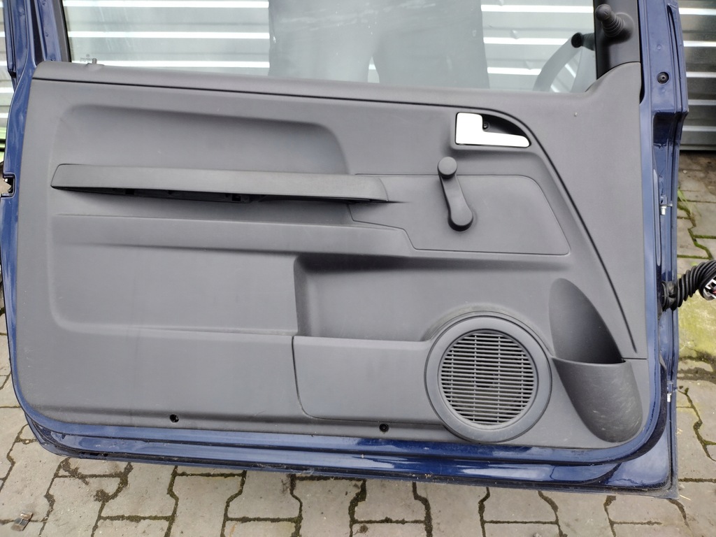 фото №10, Дверь левая vw fox